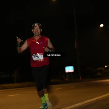 Runner Photo 7688774
