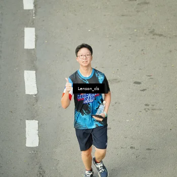 Runner Photo 7688784