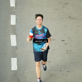 Runner Photo 7688787