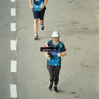 Runner Photo 7688796