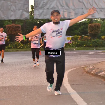 Runner Photo 7688813