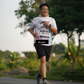 Runner Photo 7688816