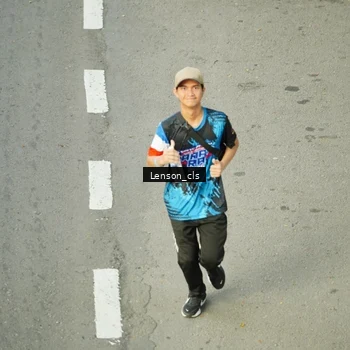 Runner Photo 7688839
