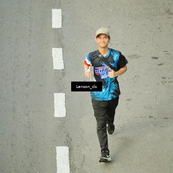Runner Photo 7688841