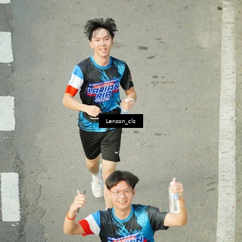 Runner Photo 7688853