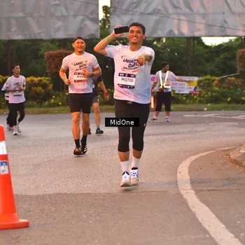 Runner Photo 7688862