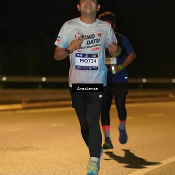 Runner Photo 7688866