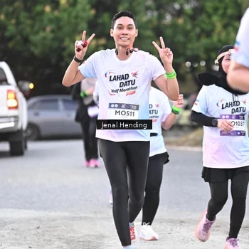 Runner Photo 7688870
