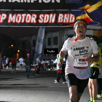 Runner Photo 7688889