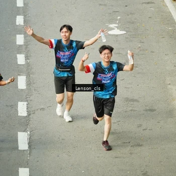 Runner Photo 7688891