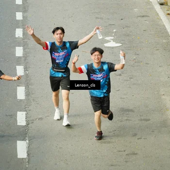 Runner Photo 7688896