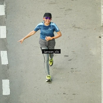 Runner Photo 7688906