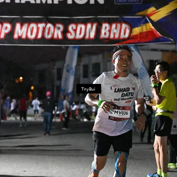 Runner Photo 7688911