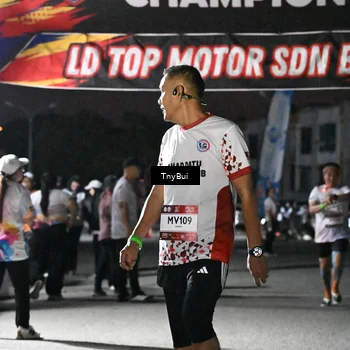 Runner Photo 7688923