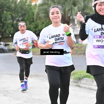 Runner Photo 7688926