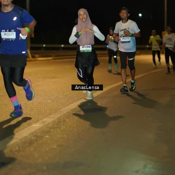 Runner Photo 7688940