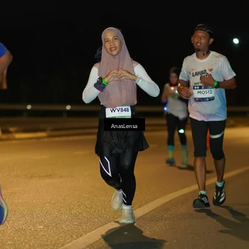 Runner Photo 7688942