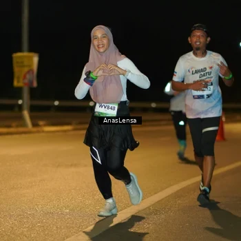 Runner Photo 7688950