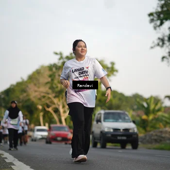 Runner Photo 7688959