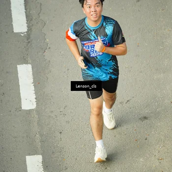 Runner Photo 7688964