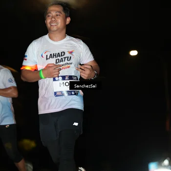 Runner Photo 7688966