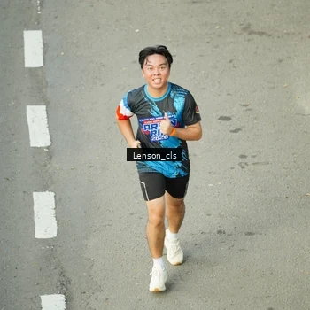 Runner Photo 7688978