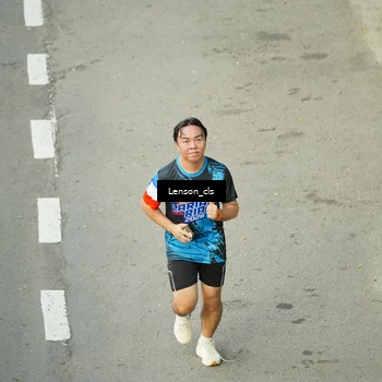 Runner Photo 7688989