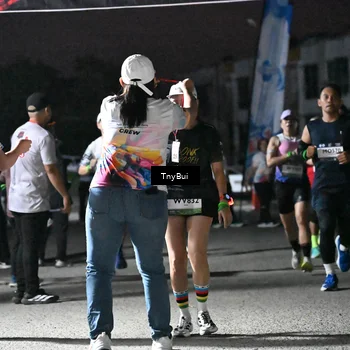 Runner Photo 7688991