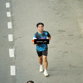 Runner Photo 7688994