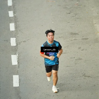 Runner Photo 7688999