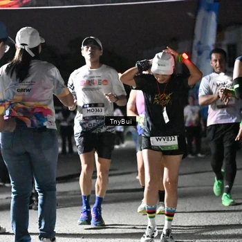 Runner Photo 7689009