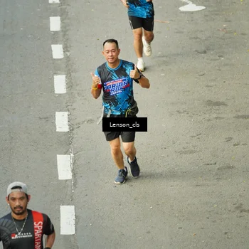 Runner Photo 7689016