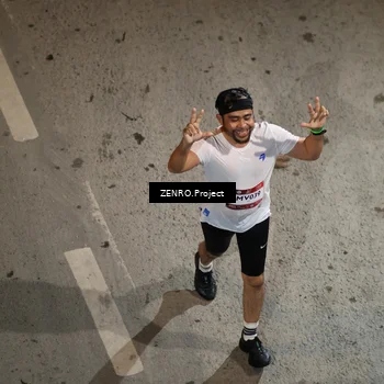 Runner Photo 7689024