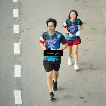 Runner Photo 7689059