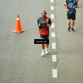 Runner Photo 7689069
