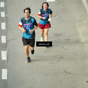 Runner Photo 7689076