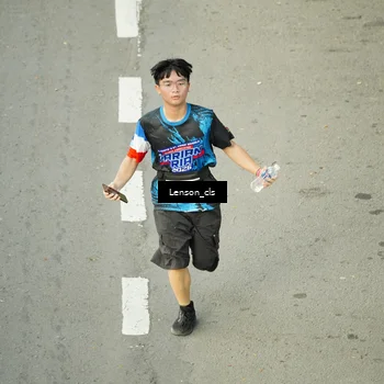 Runner Photo 7689084