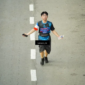 Runner Photo 7689100