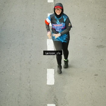 Runner Photo 7689122