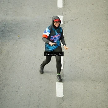Runner Photo 7689131