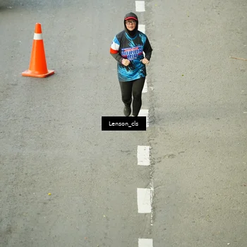 Runner Photo 7689149