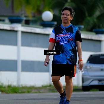 Runner Photo 7689153