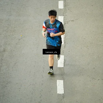 Runner Photo 7689157