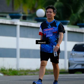 Runner Photo 7689158