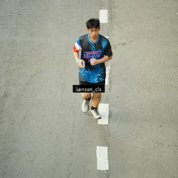 Runner Photo 7689161