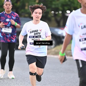 Runner Photo 7689178