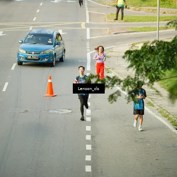 Runner Photo 7689191