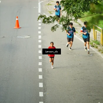 Runner Photo 7689201