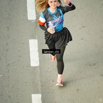 Runner Photo 7689203