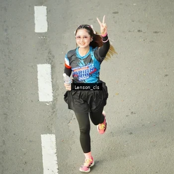 Runner Photo 7689211